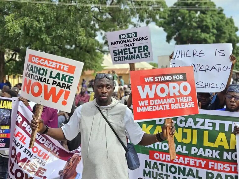 Jama'a sun yi zanga-zanga, sun nemi ceto a ceto mutum 176 da aka sace a Kwara