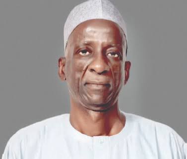 Kotu Ta Tsare Malamin ABU Kan Zargin Gwamnatin Katsina Da Ɗaukar Nauyin Aikin Hajjin 'Yan Bindiga